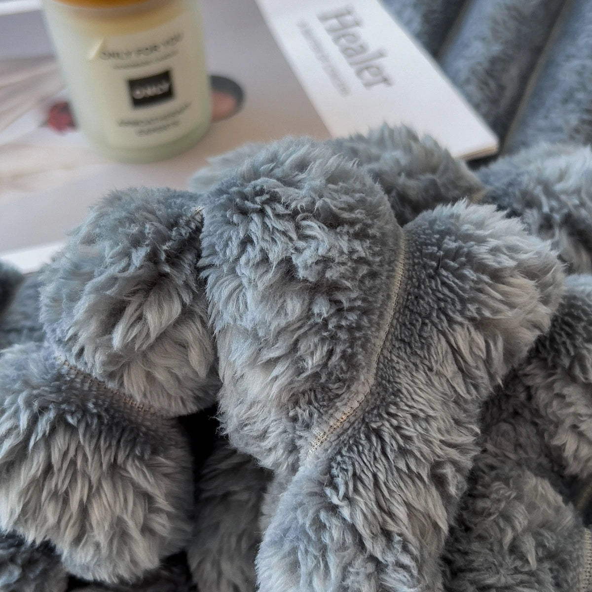 Couverture multifonctionnelle épaissie à larges rayures de couleur unie, peut être utilisée comme drap de lit, couverture de sieste, couverture pour animaux de compagnie